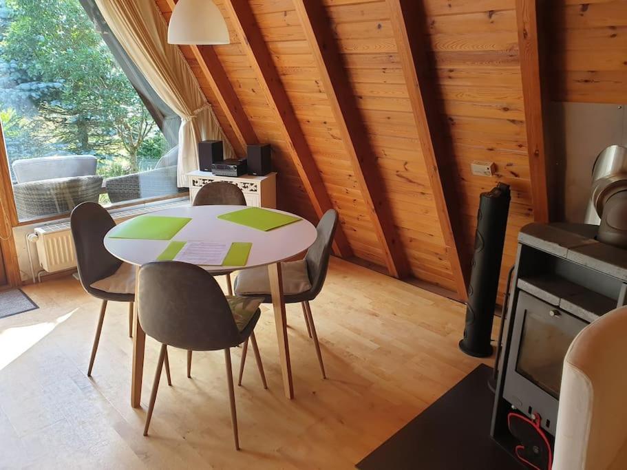 Nurdachhaus Mit Kaminofen Und Grossem Grundstueck Villa Faßberg Kültér fotó