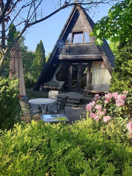 Nurdachhaus Mit Kaminofen Und Grossem Grundstueck Villa Faßberg Kültér fotó